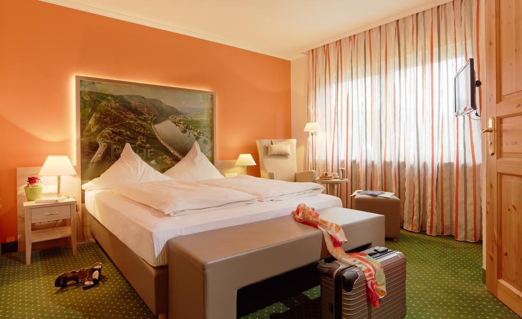 Ringhotel Boemers Mosel Landhotel Alf Kültér fotó