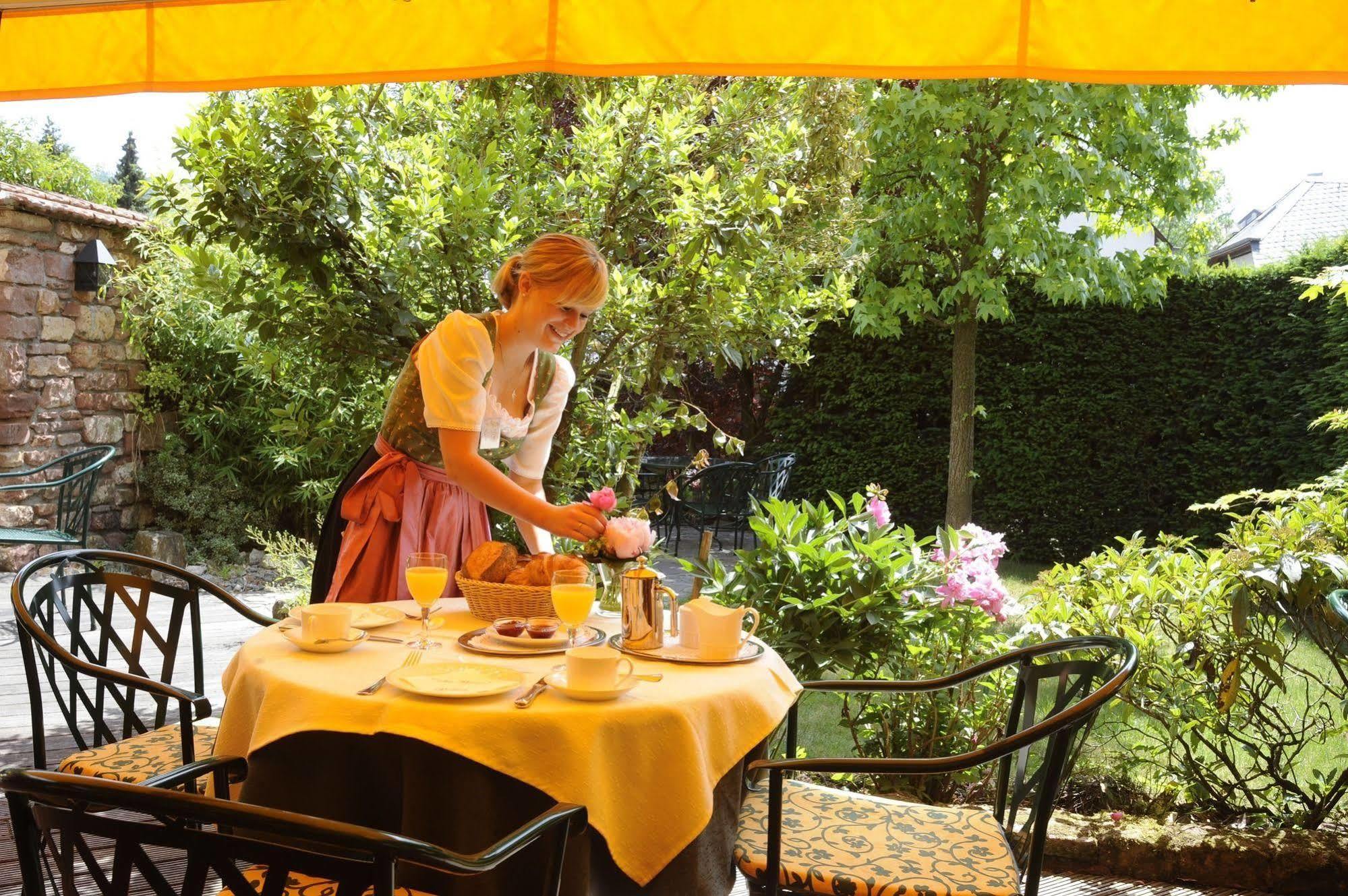 Ringhotel Boemers Mosel Landhotel Alf Kültér fotó